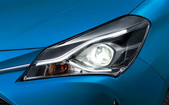 トヨタ ヴィッツ 価格 評価 グレード情報 Carview