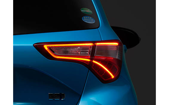 トヨタ ヴィッツ 価格 評価 グレード情報 Carview