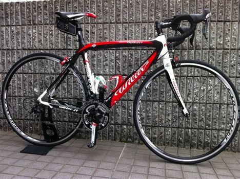 輸入車その他 イゾアール XP