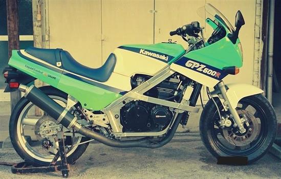 カワサキ カワサキ GPZ400Rカワサキコンプリート(レース専用車)