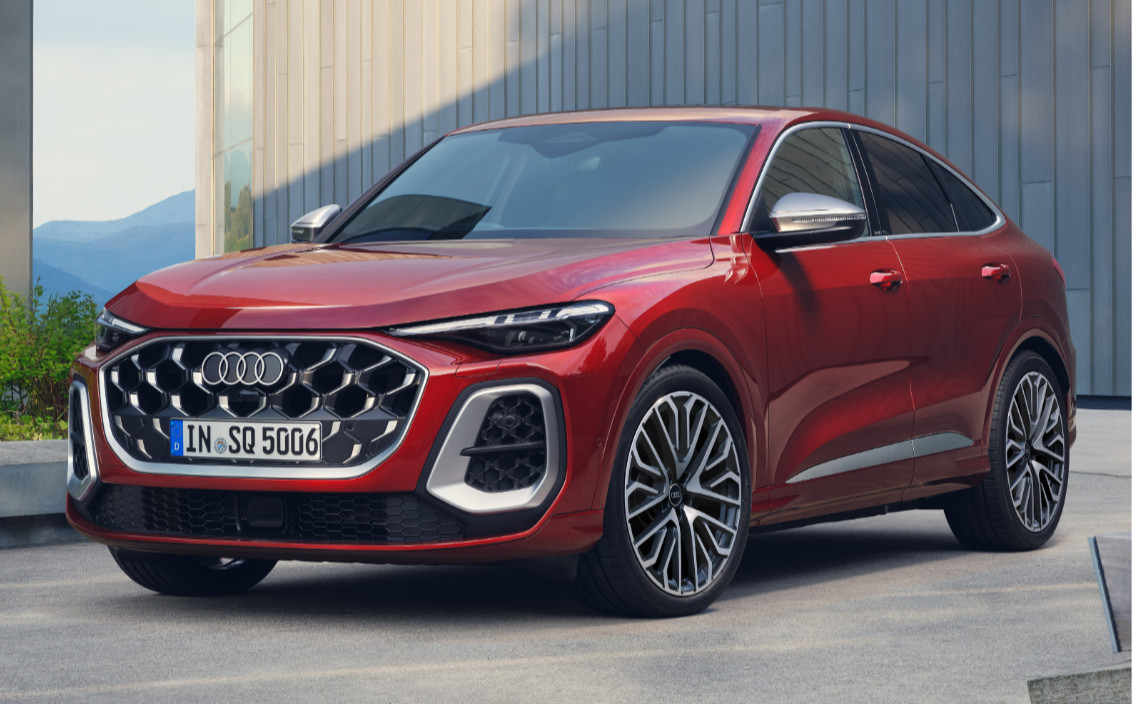 アウディ SQ5 スポーツバック