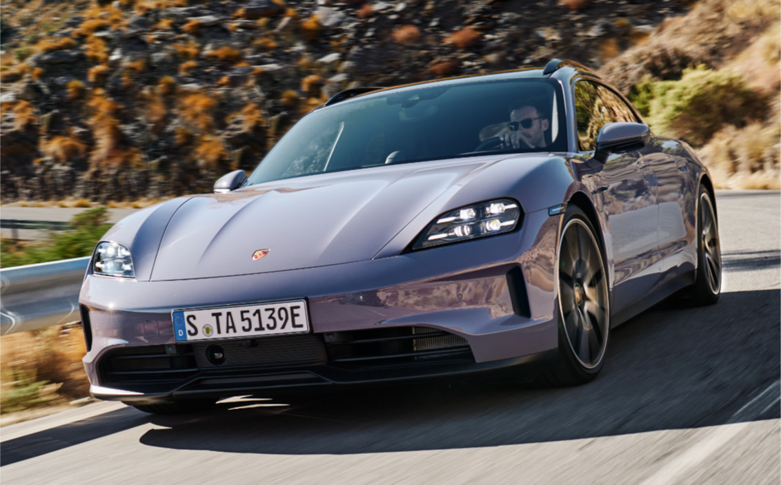 ポルシェ タイカン クロスツーリスモ