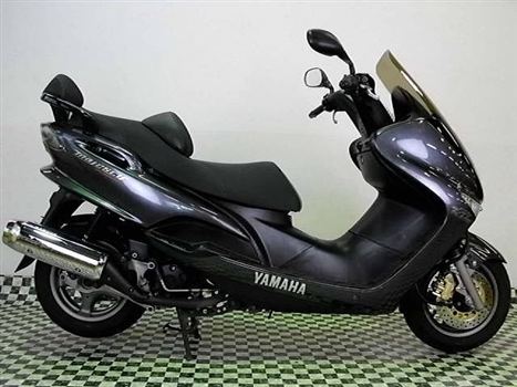 ヤマハ マジェスティ125cc - オートバイ車体