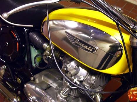 ドゥカティ 350スクランブラー