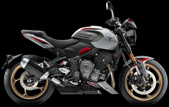 トライアンフ トライデント800