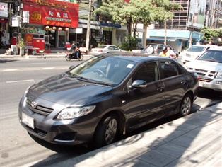 トヨタ カローラアルティス