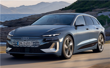 S6 アバント e-tron