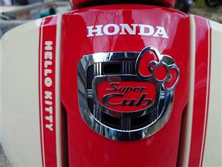ホンダ スーパーカブ ハローキティ