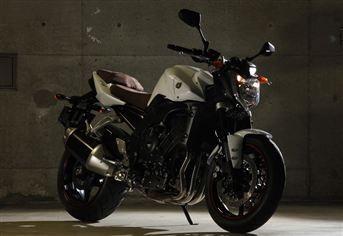 ヤマハ FZ1