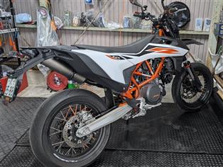KTM 690 SMC R