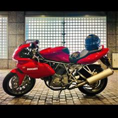ドゥカティ SS750