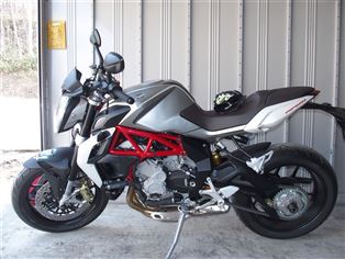 MV AGUSTA MVアグスタブルターレ800