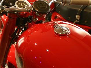 モトビ 200 Spring Lasting