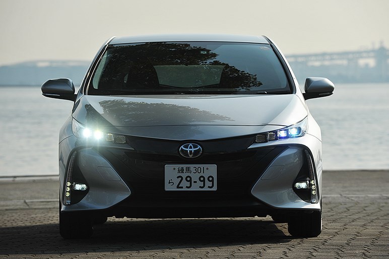 新型プリウスPHVに多くの新しい魅力